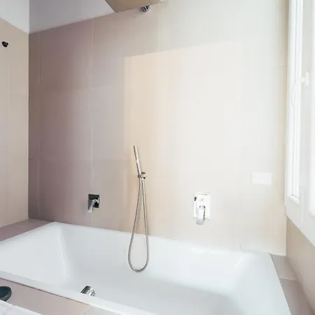 Indipendenza Center Apartamento *